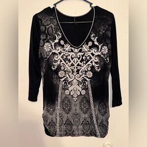 Skinny Minnie Y2K 3/4 Sleeve Top